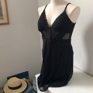 Haute Monde Black Dress 🖤